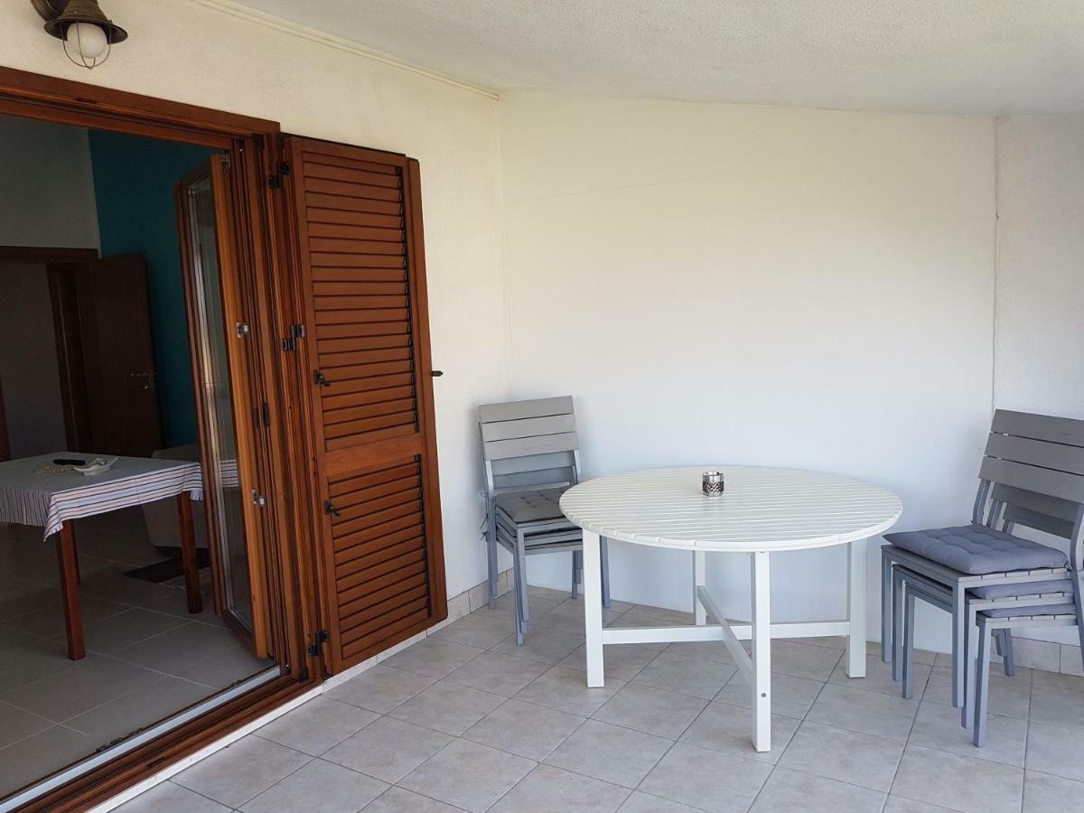 Apartments Vila Leona Pirovac Exterior photo